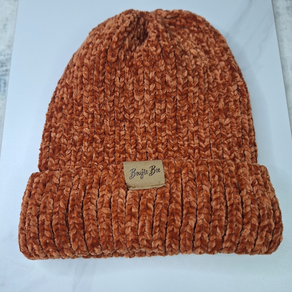 Boujee Bee Boutique Women's Soft Knitted Beanie - Rust Orange Brown